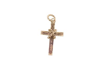 9ct Gold Cross Pendant. 
HALLMARKS: marked for 9ct Gold 
MEASUREMENT: 24.5mm long by 12.2mm 