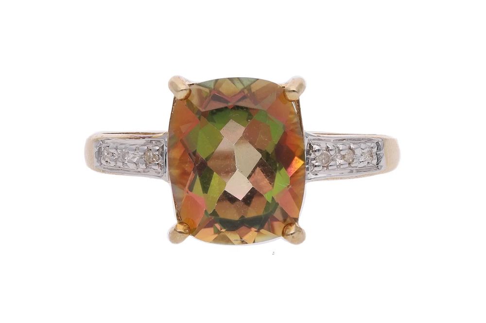 Lot 151: 9ct Gold Mystic Topaz and Diamond Ring, Size P.