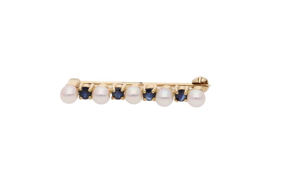 Lot 157: 9ct Gold Pearl and Sapphire Brooch.
