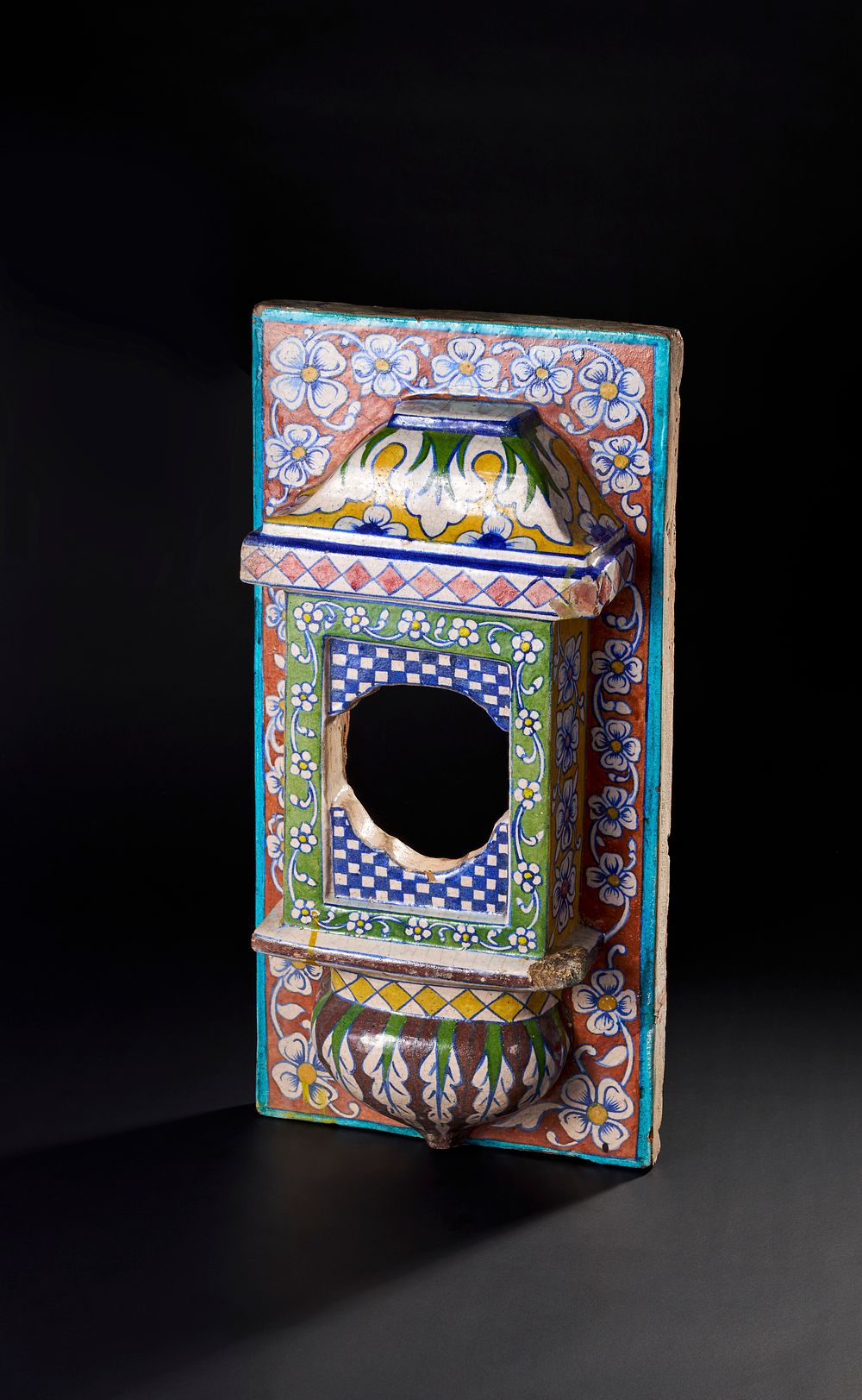 Lot 197: A LARGE 19TH CENTURY NORTH INDIAN MULTAN GLAZED POTTERY BIRD HOUSE