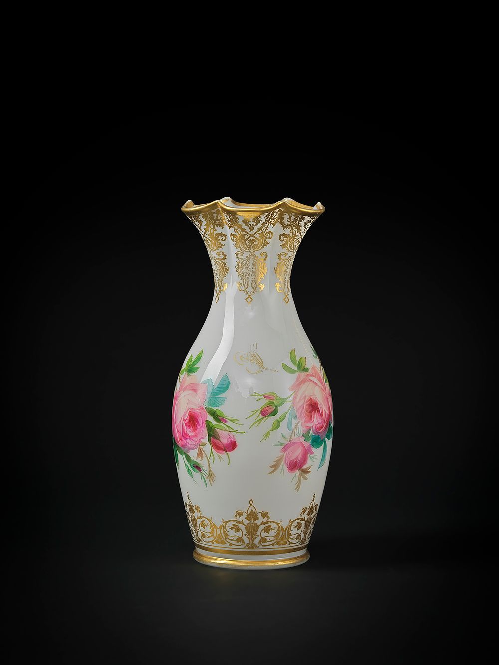 Lot 179: FLORAL OPALINE GLASS VASE MADE FOR THE OTTOMAN MARKET