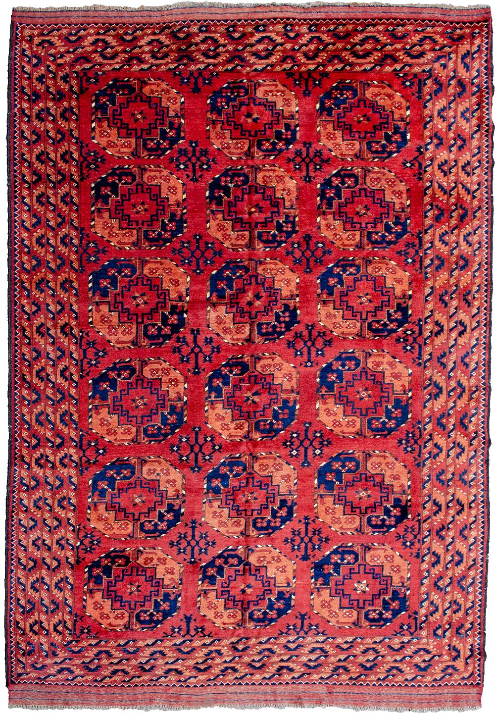 Lot 361: LARGE ANTIQUE ERSARI CARPET, 300 X 198CM