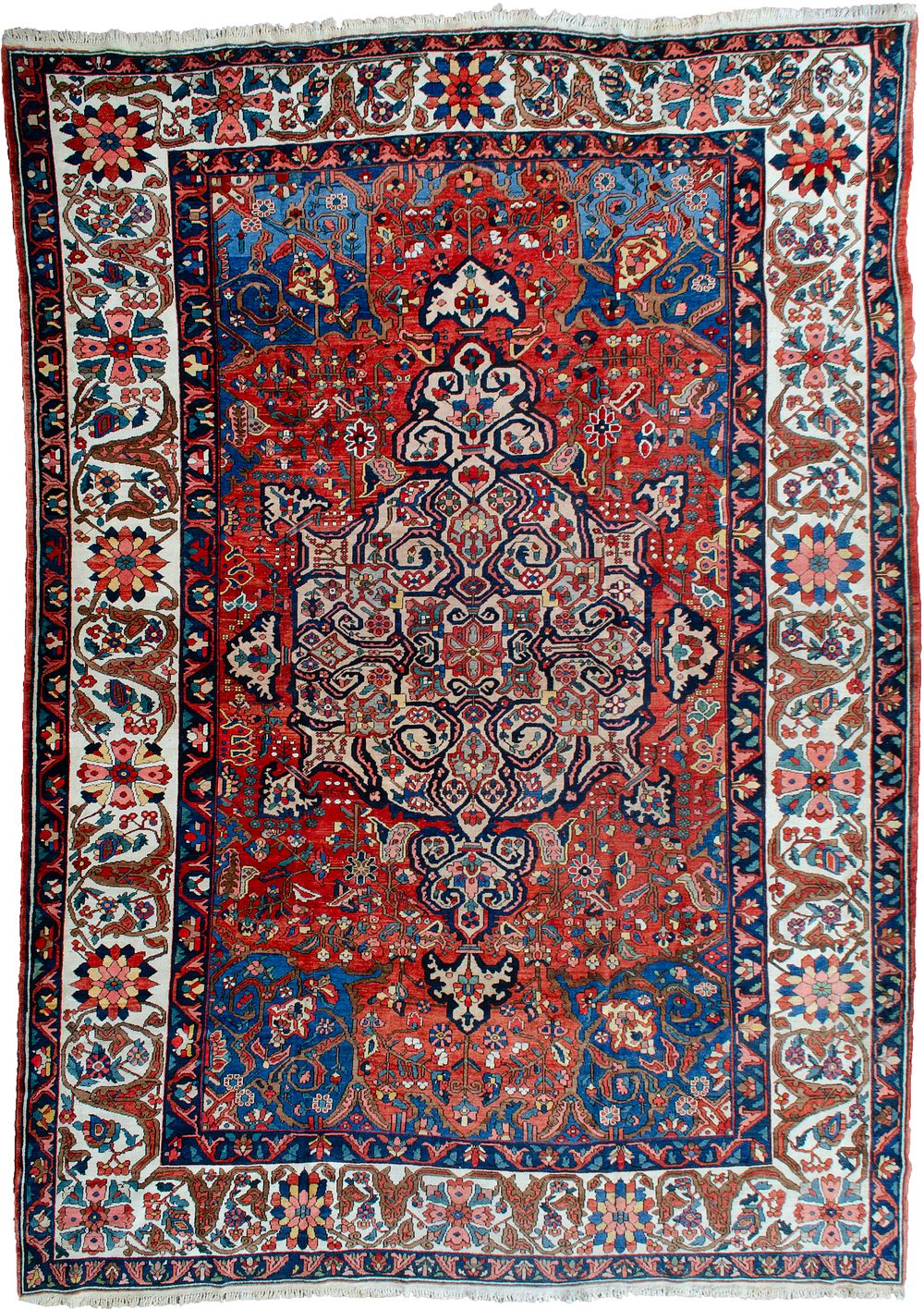 Lot 370: A LARGE ANTIQUE BAKHTIAR CARPET, 420 X 326CM