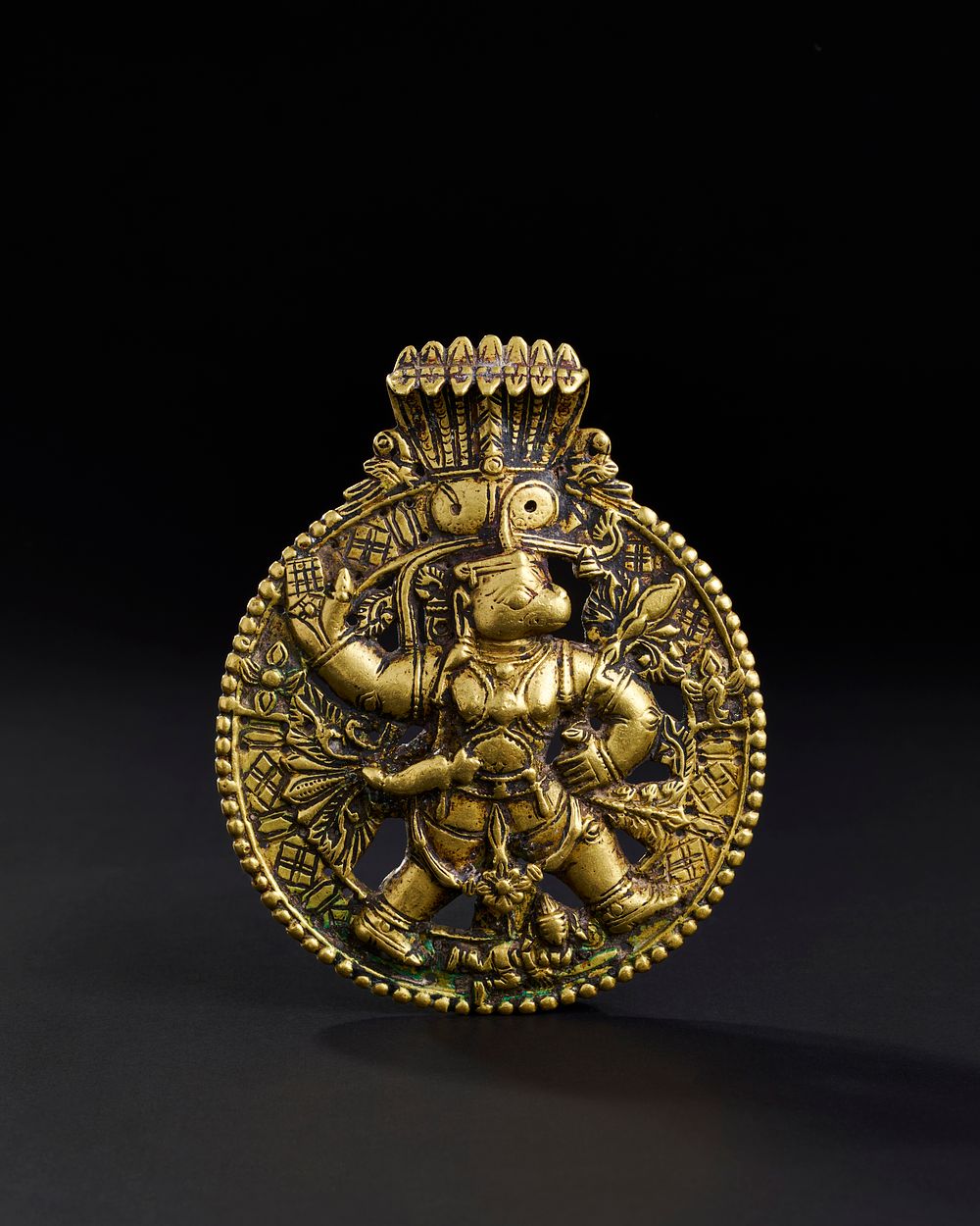 Lot 176: LARGE 18TH CENTURY SOUTH INDIAN BRASS HANUMAN PENDENT