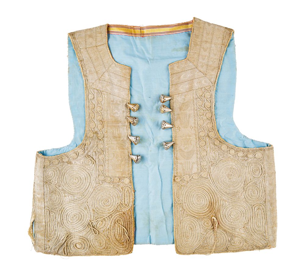 Lot 327: A LARGE ANTIQUE OTTOMAN SYRIAN SILVER THREAD EMBROIDERED VEST WITH SILVER BOTTOMS