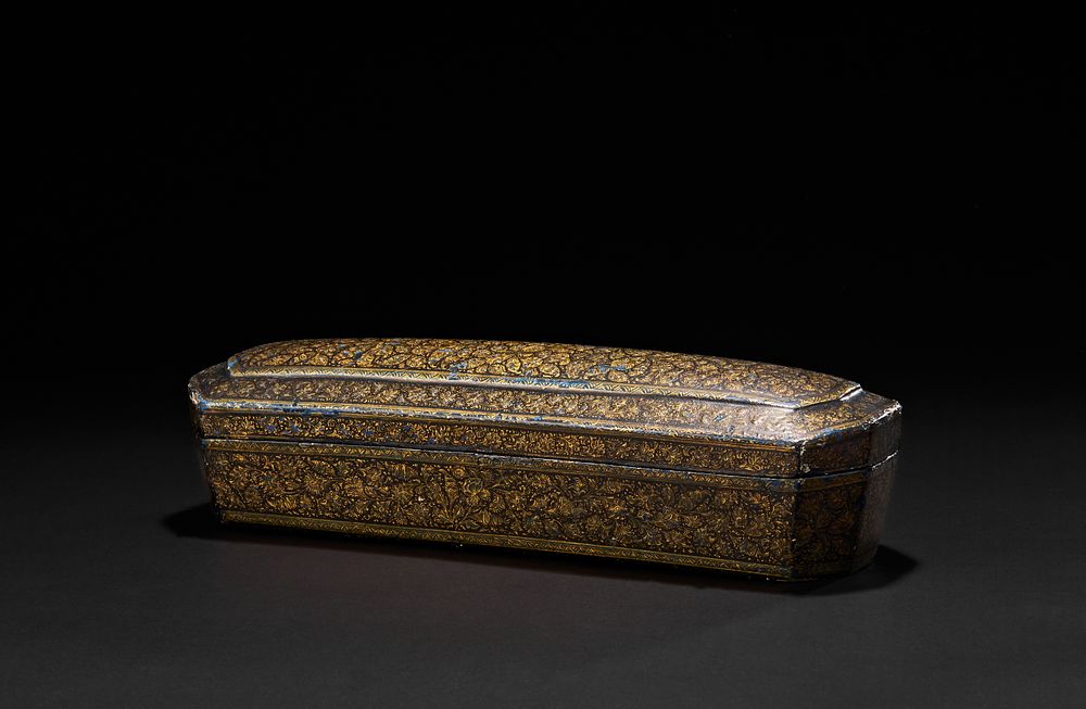 Lot 223: A KASHMIR LACQUERED PAPIER MACHE PEN BOX / QALAMDAN, INDIA, 19TH CENTURY
