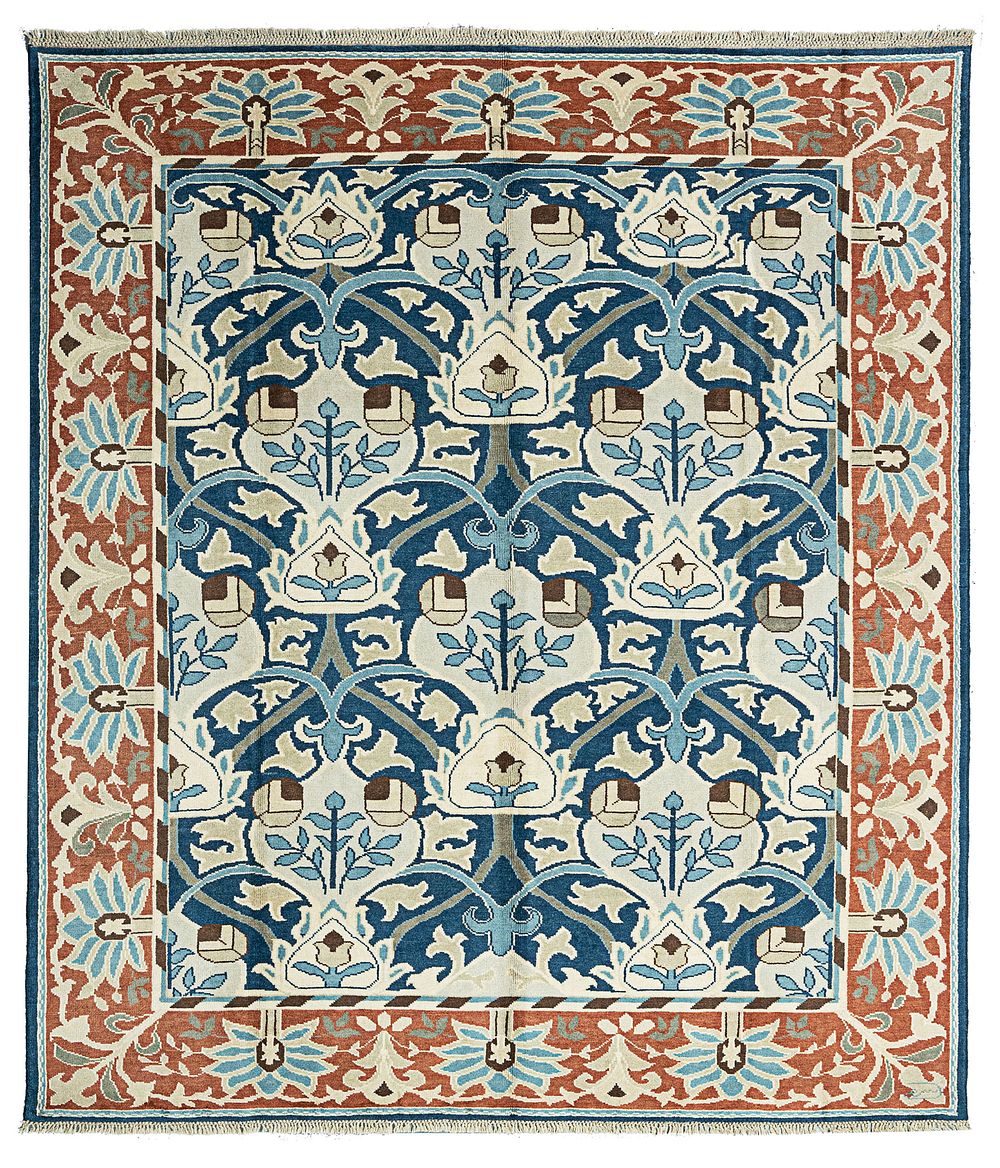 Lot 239: A WILLIAM MORRIS STYLE WOOL CARPET 330 X 289 CM