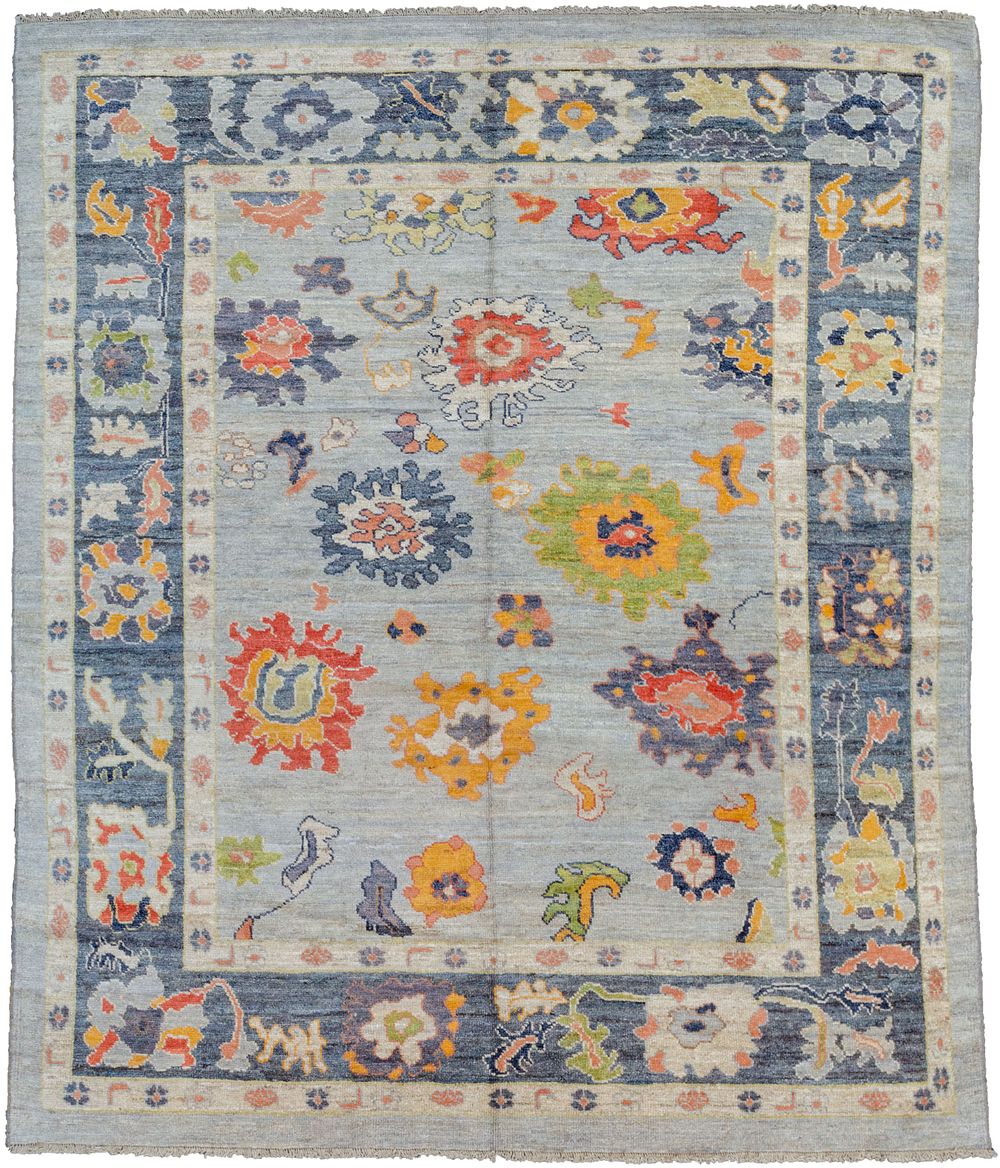 Lot 245: A LARGE USHAK CARPET 305 X 250 CM