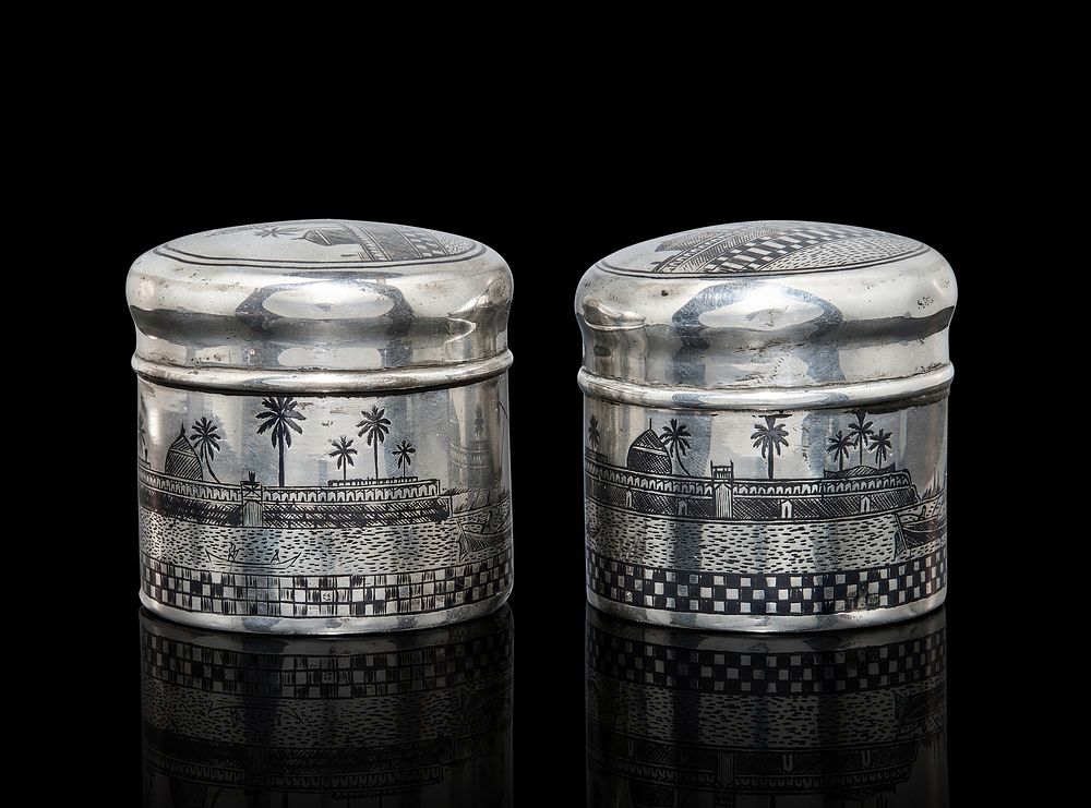 Lot 283: TWO IRAQI SILVER AND NIELLO JARS, 20TH CENTURY