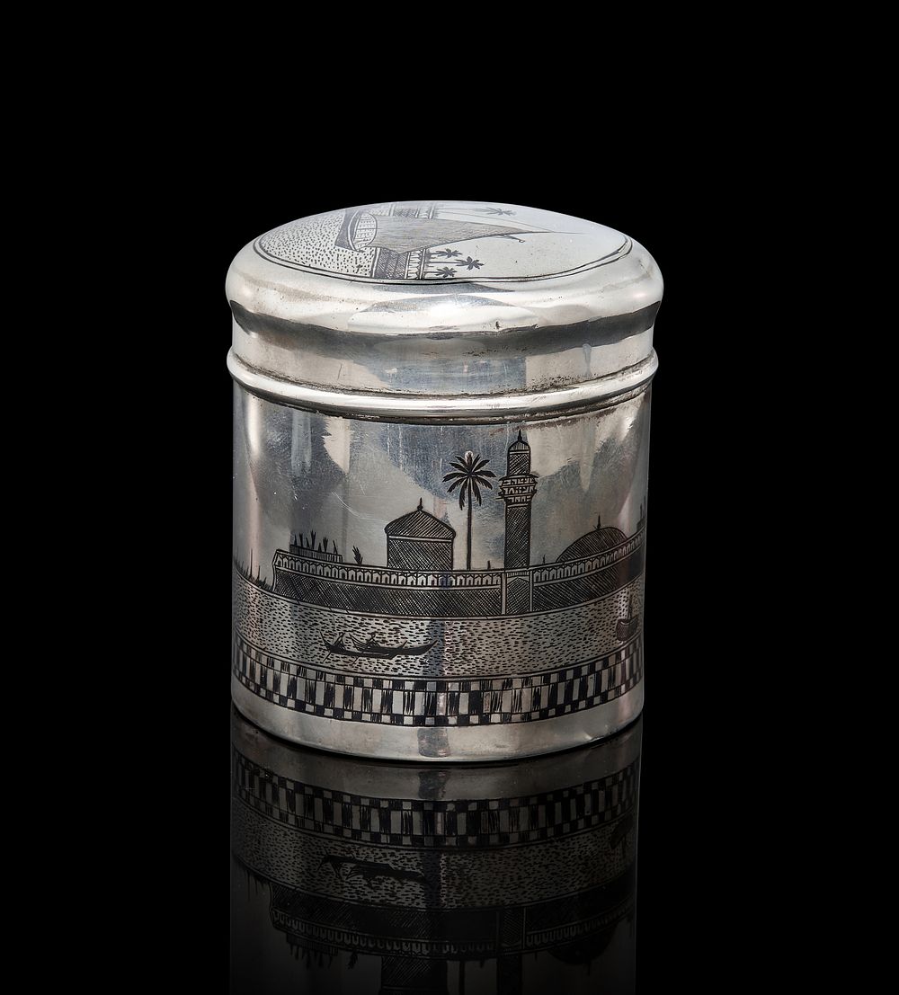 Lot 284: A LARGE IRAQI SILVER AND NIELLO JAR, 20TH CENTURY