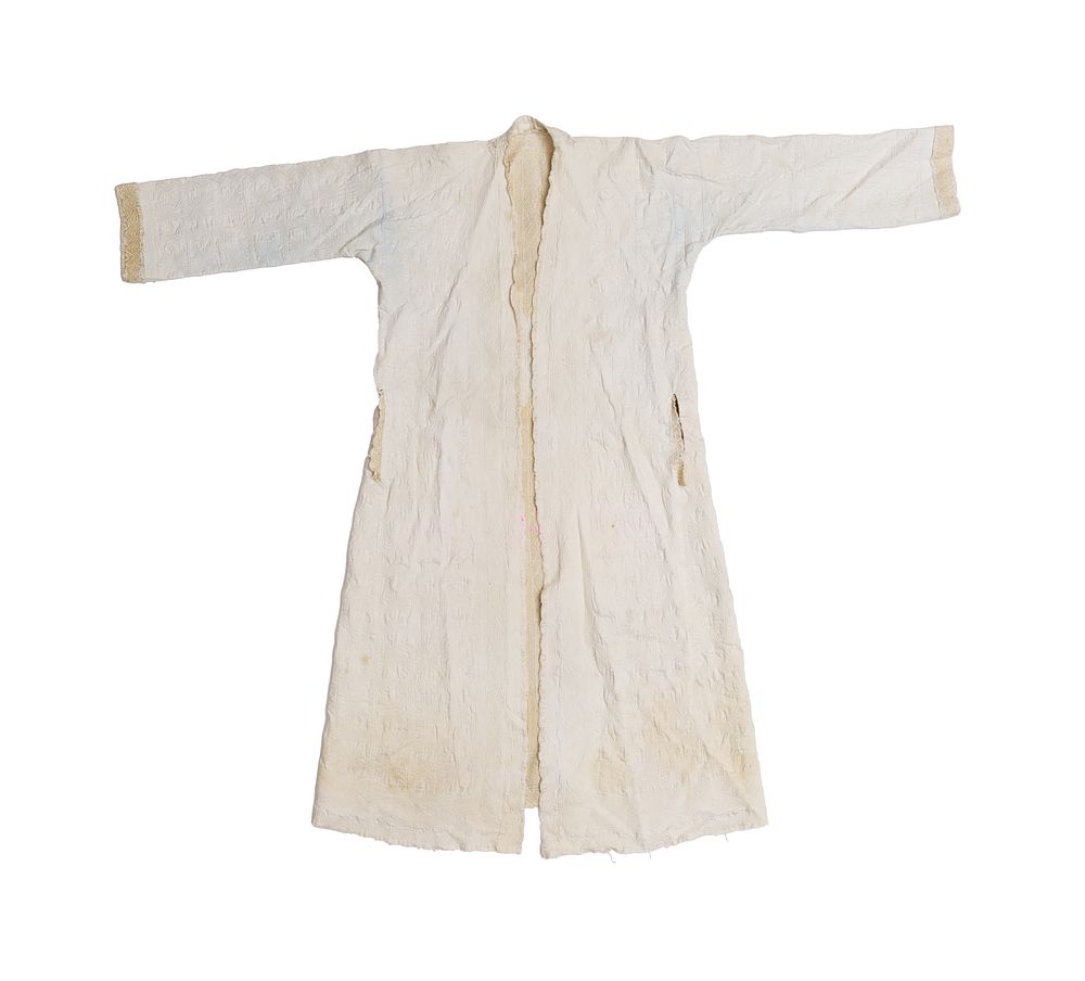 Lot 357: A DARVISH WHITE WOOL JACKET ABAYA, QAJAR, LATE 19TH CENTURY