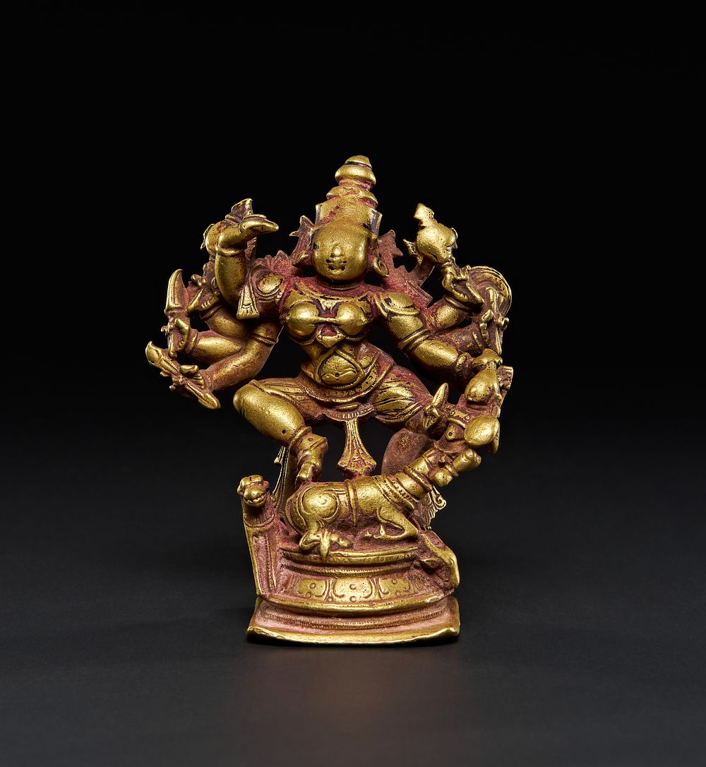 Lot 210: A BRONZE SOUTH INDIAN FIGURE OF A HINDU DEITY, 17TH - 18TH CENTURY