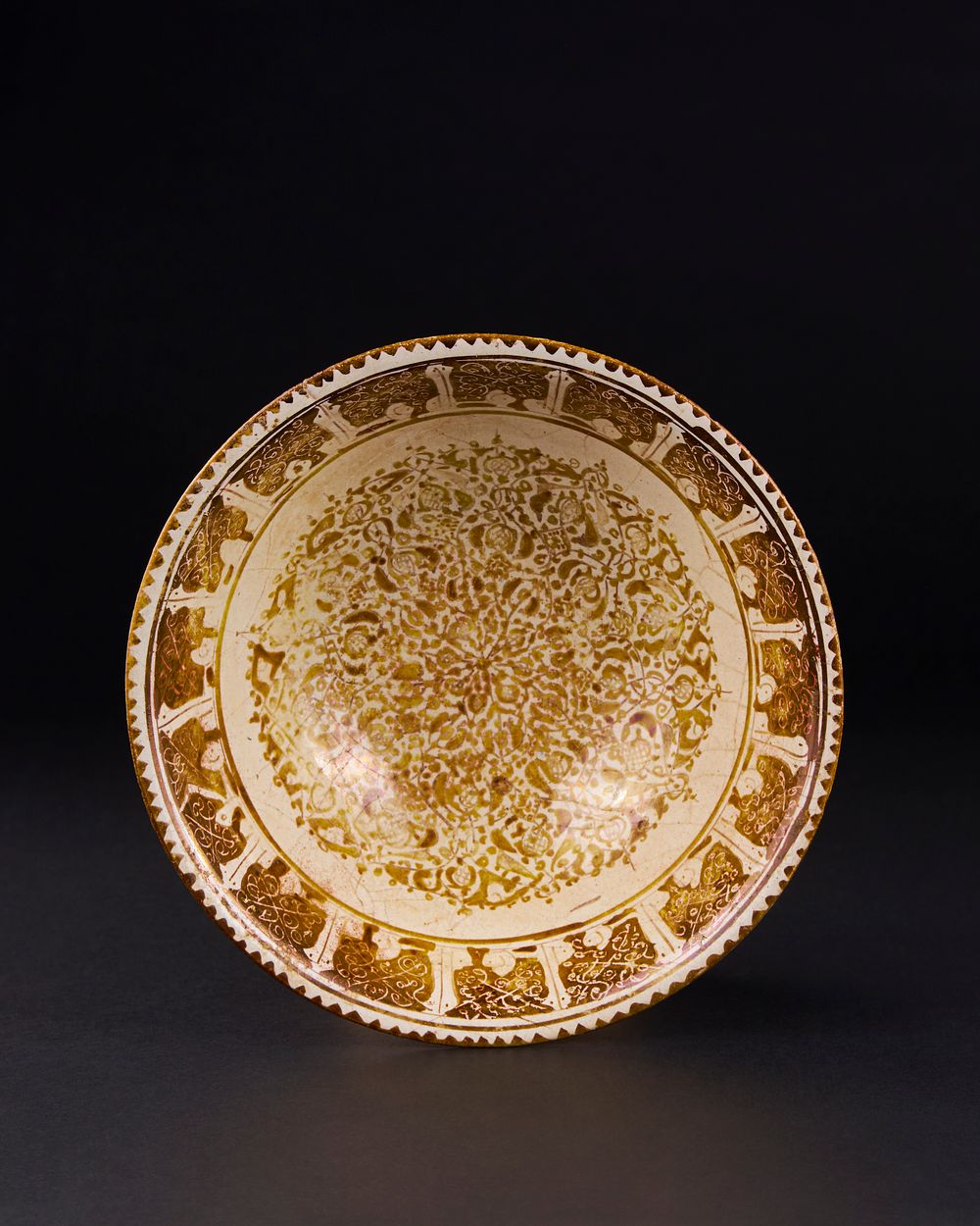 Lot 313: A KASHAN LUSTRE BOWL WITH STYLISED VEGETAL DECORATION, PERSIA, 13TH CENTURY