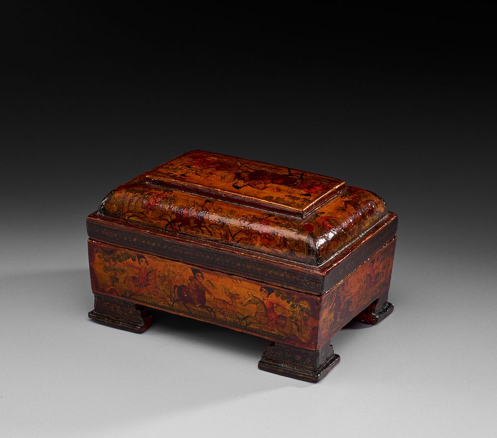 Lot 161: A19TH CENTURY PERSIAN QAJAR LACQUERED BOX DEPICTING HUNTING SCENES