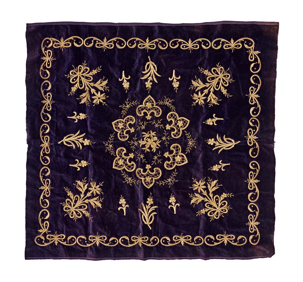 Lot 263: A VELVET AND METAL THREAD OTTOMAN TEXTILE, TURKEY, 19TH CENTURY