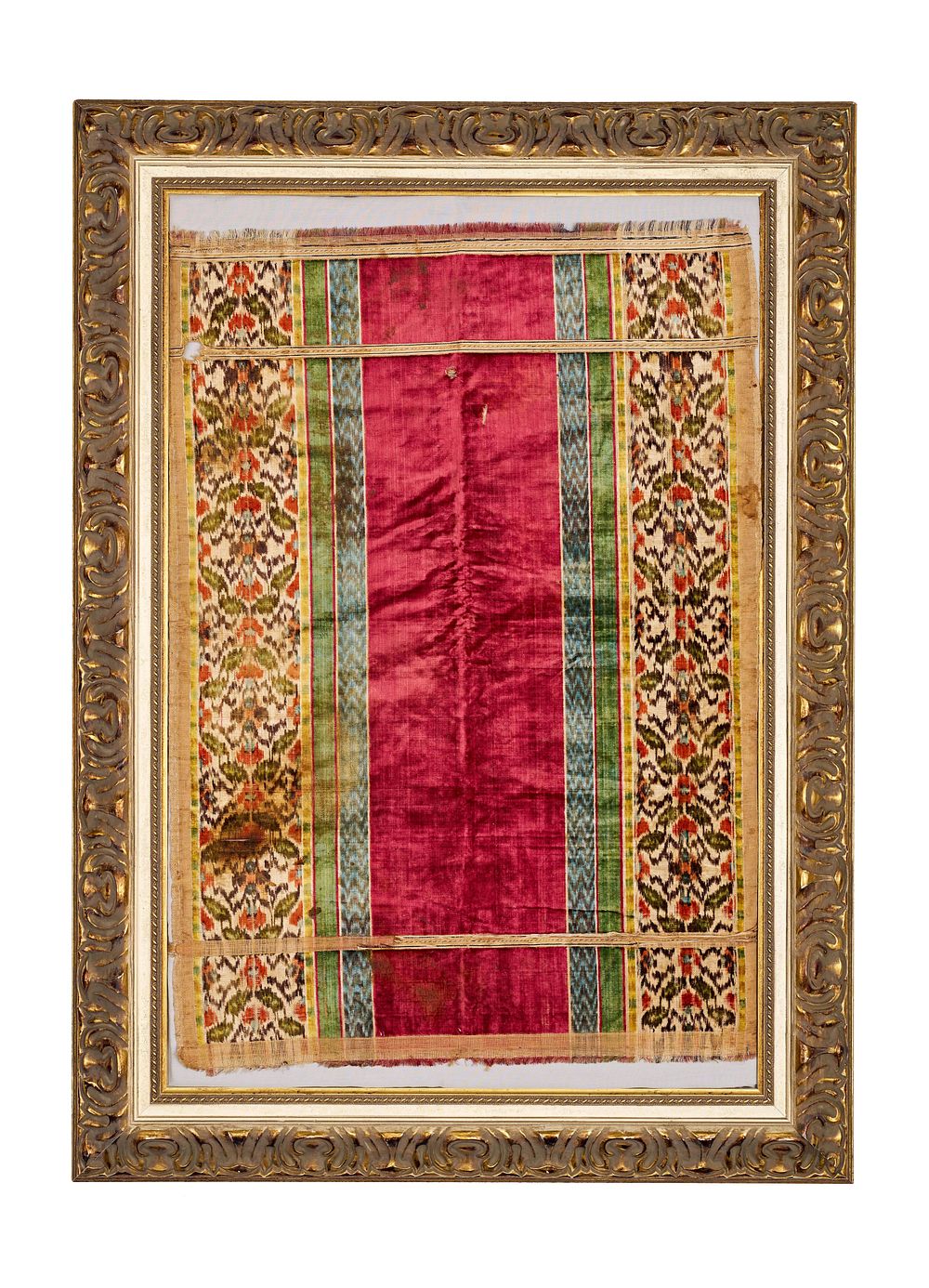 Lot 249: A FARMED SILK TEXTILE, PROBABLY UZBEKISTAN, 18TH - 19TH CENTURY