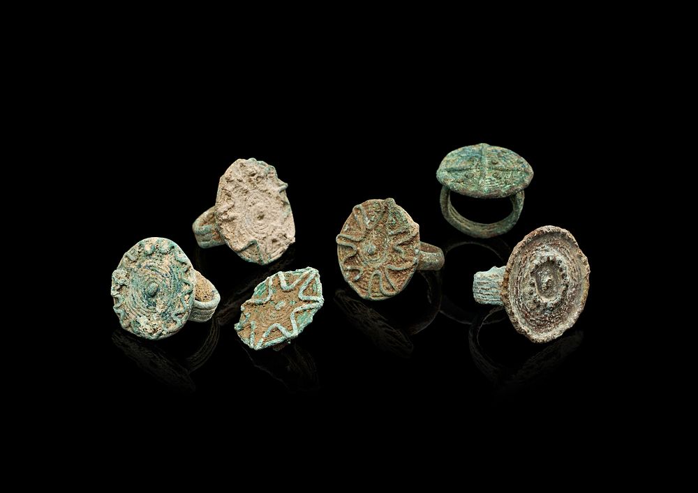 Lot 232: A COLLECTION OF BRONZE RINGS, AMLASH PERIOD, 1ST MILLENNIUM B.C.