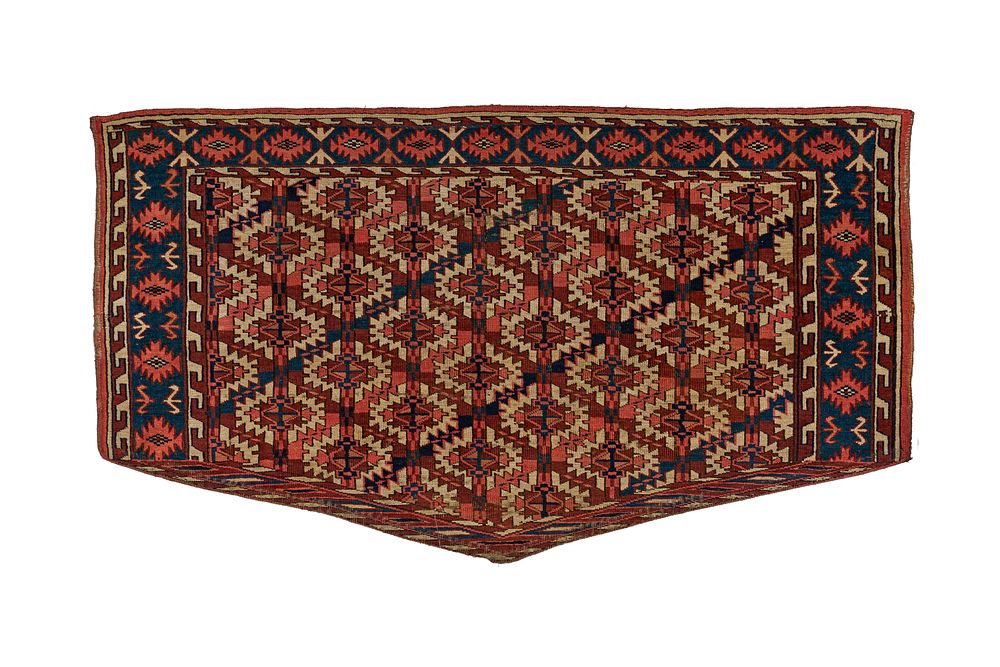 Lot 307: A WOOL YOMUT TURKMEN ASMALYK RUG, 19TH - 20TH CENTURY