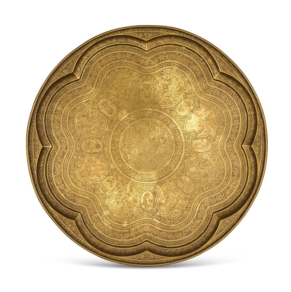 Lot 272: A LARGE PERSIAN BRASS ENGRAVED ROUND TRAY, 19TH - 20TH CENTURY