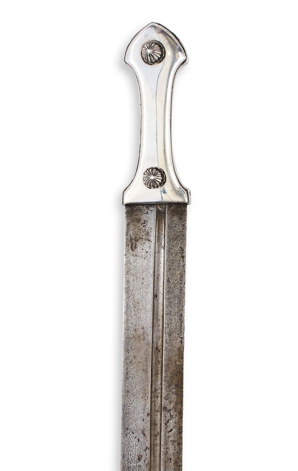 Lot 109: A CAUCASIAN SILVER HANDLE DAGGER (KINDJAL), DAGESTAN, KUBACHI, CIRCA 1900