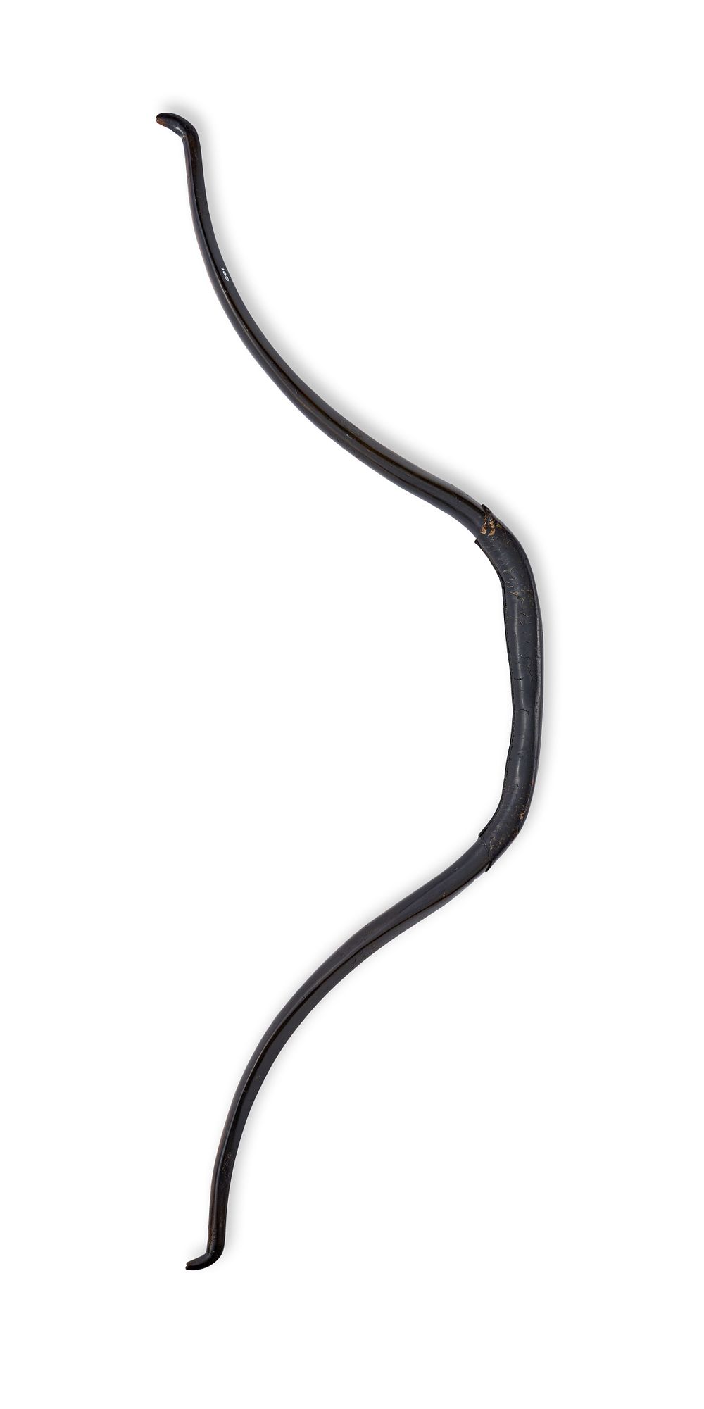 Lot 121: AN INDIAN RECURVED BOW, 19TH CENTURY OR EARLIER