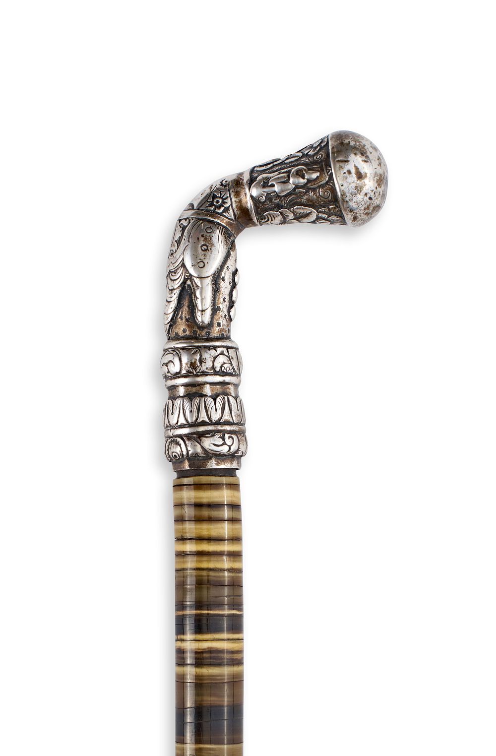 Lot 119: A SOUTHEAST ASIAN WHITE METAL MOUNTED HORN MACE, 19TH CENTURY