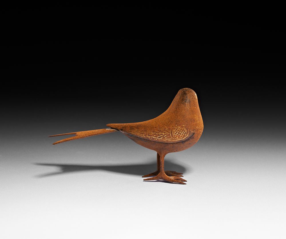 Lot 262: A QAJAR DAMASCENED STEEL BIRD FIGURINE, PERSIA, 19TH CENTURY