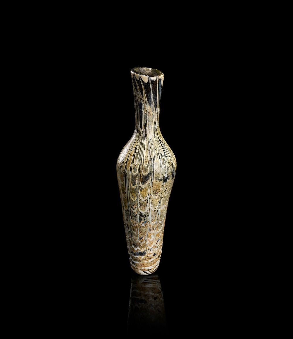 Lot 186: AN ANCIENT ABBASID GLASS VASE / VESSEL, IRAQ, POSSIBLY 9TH CENTURY