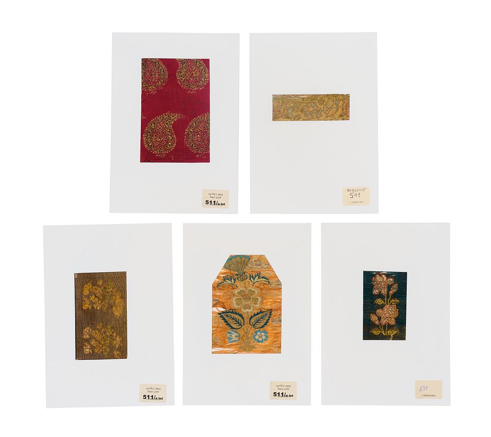 Lot 213: A GROUP OF FIVE SAFAVID TEXTILE FRAGMENTS, 17TH - 18TH CENTURY