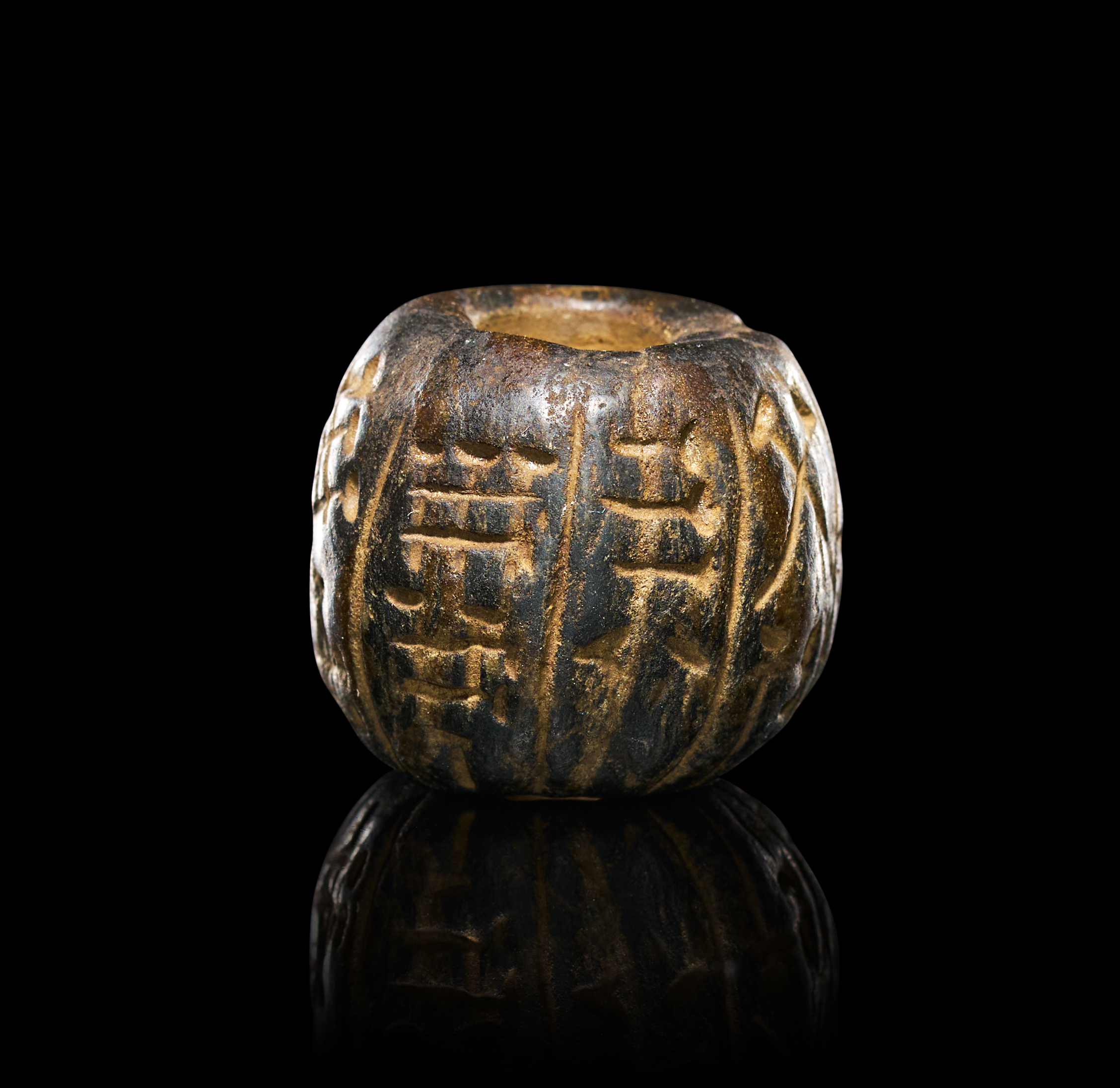 ANCIENT MESOPOTAMIAN CUNEIFORM INSCRIBED HARDSTONE BARREL SEAL OR VOTIVE BEAD