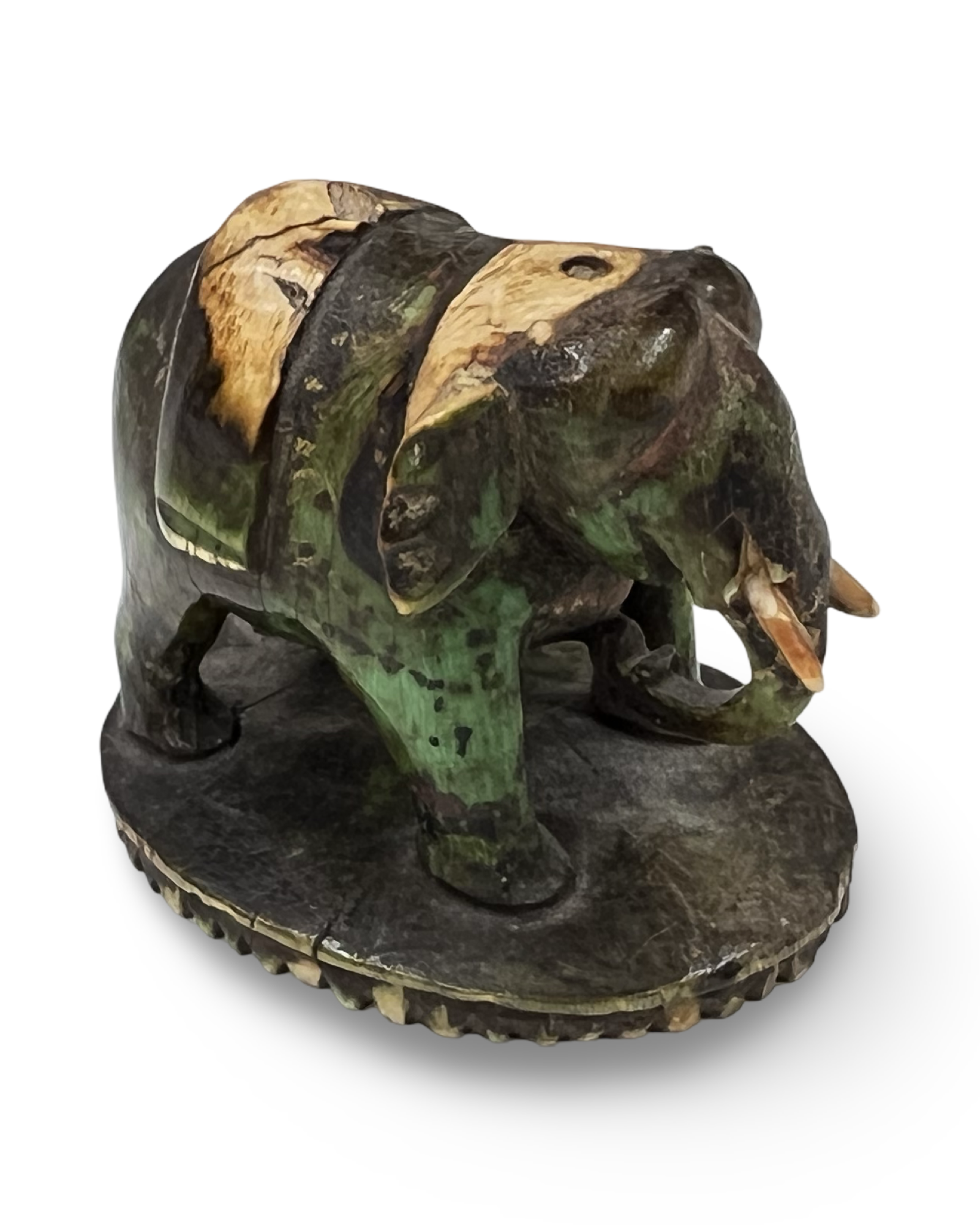 AN INDIAN ELEPHANT CHESS PIECE, 18TH - 19TH CENTURY