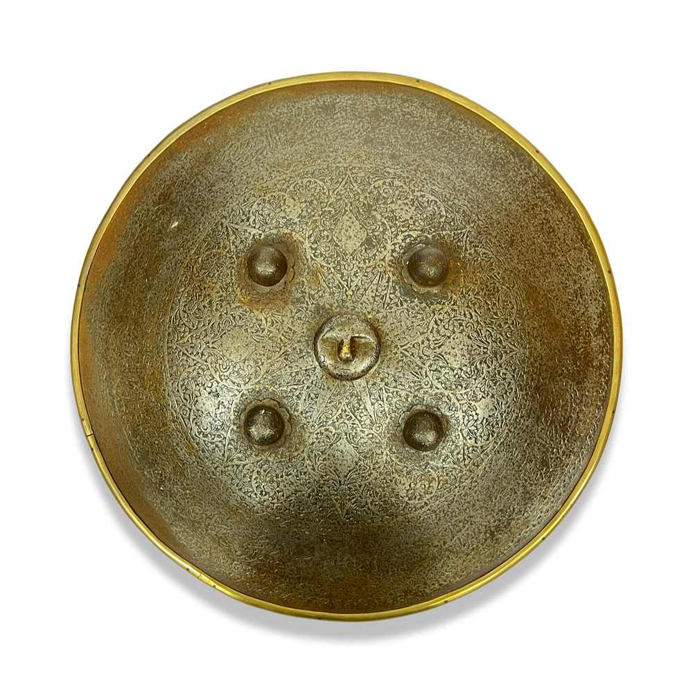 Lot 285: A QAJAR GOLD DAMASCENED STEEL SHIELD, PERSIA, 19TH CENTURY