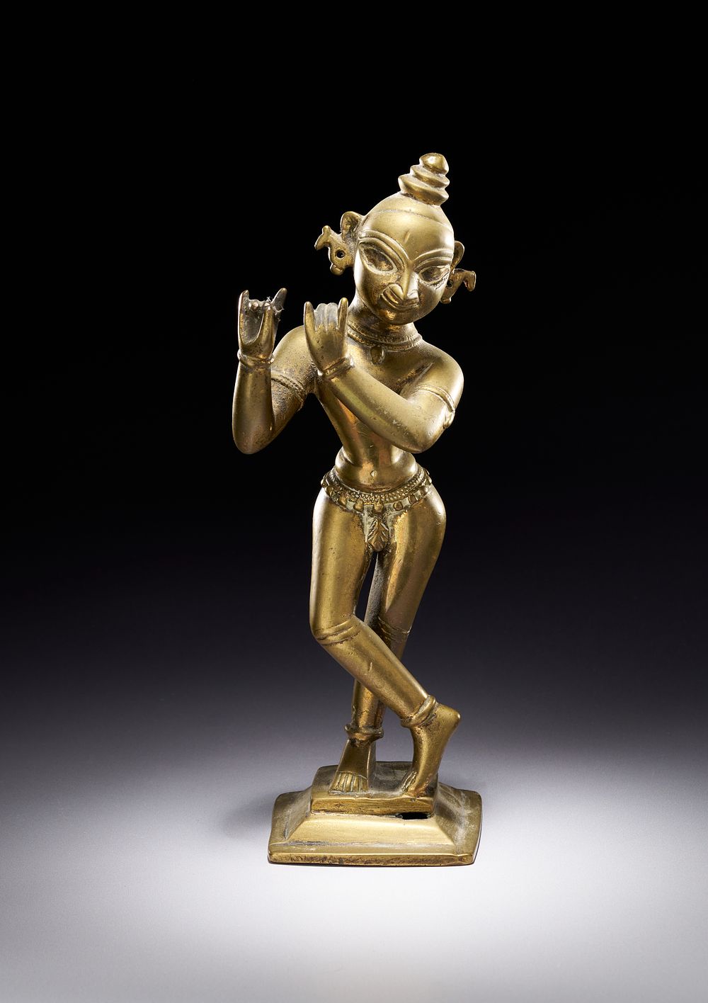 Lot 196: INDIAN CAST COPPER ALLOY FIGURE OF KRISHNA VENUGOPALA