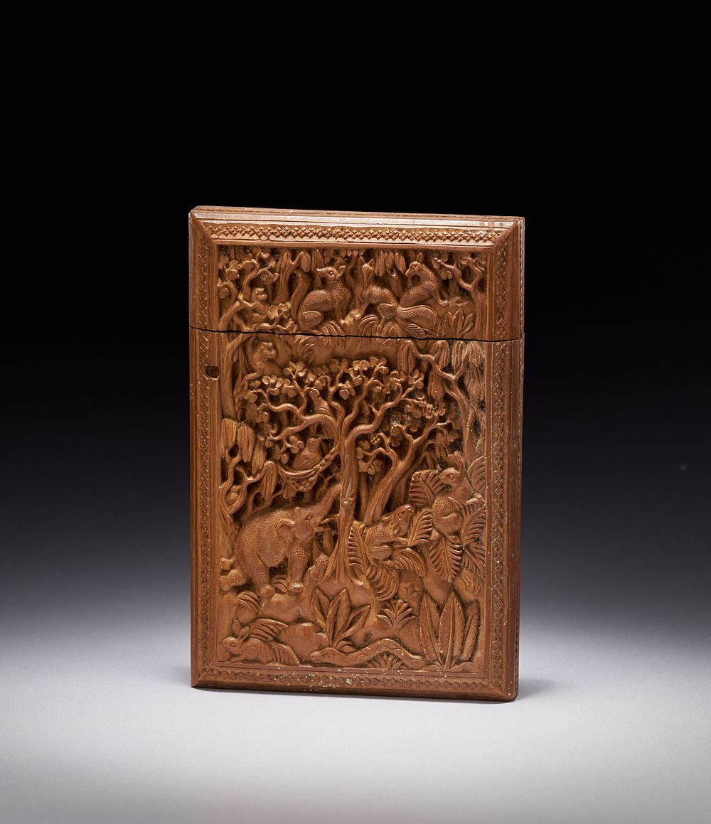 Lot 320: AN ANGLO-INDIAN CARVED SANDALWOOD CARD CASE, MYSORE OR CANARA, 19TH CENTURY