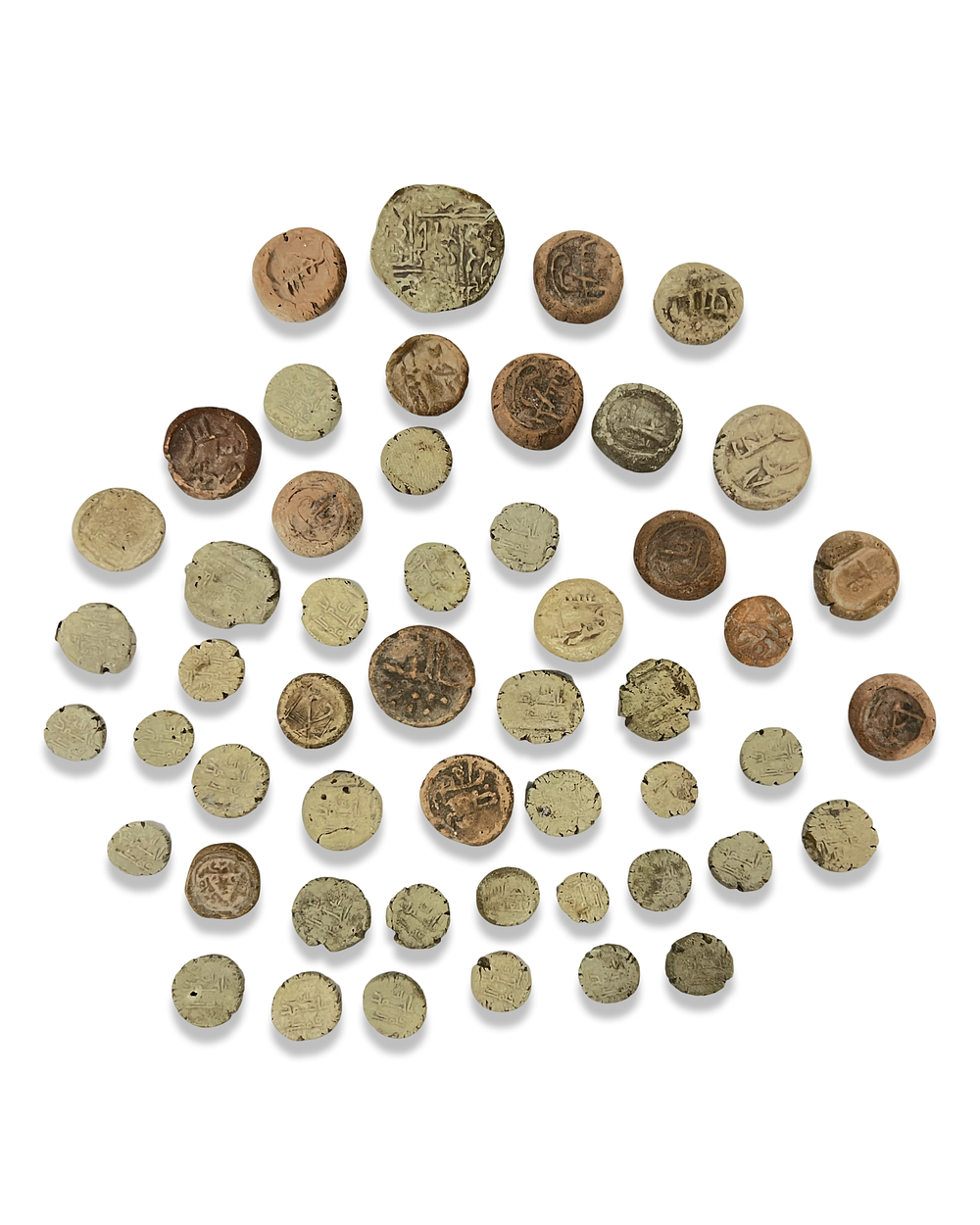 Lot 151: A LARGE COLLECTION OF EARLY ISLAMIC CLAY SEALS WITH KUFIC INSCRIPTIONS, LIKELY DATING FROM THE ABBASID TO FATIMID PERIODS