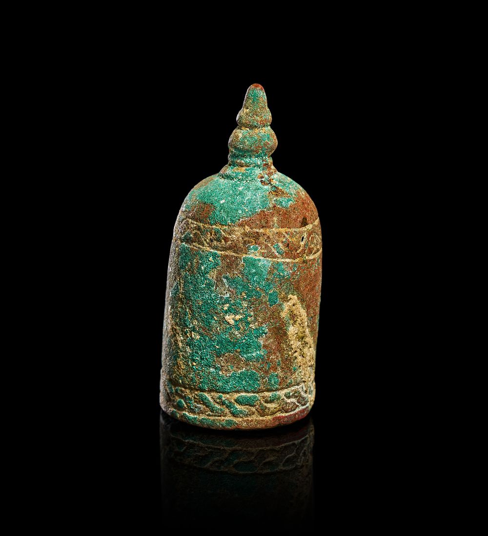 Lot 165: A KHORASAN BRONZE CHESS PIECE PAWN, PERSIA, 12TH CENTURY