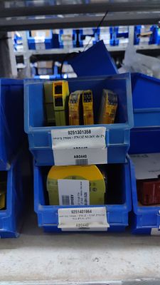 מפסקים, ממסרים מנתקי חירום , כל מה שבתמונות..