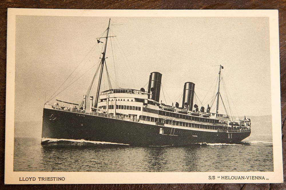 "וְעַל כָּל אֳנִיּוֹת הַתַּרְשִׁישׁ וְעַל כָּל הַשְּׂכִיּוֹת הַחֲמֻדוֹת"
גלויה מהאונייה מההפלגה 