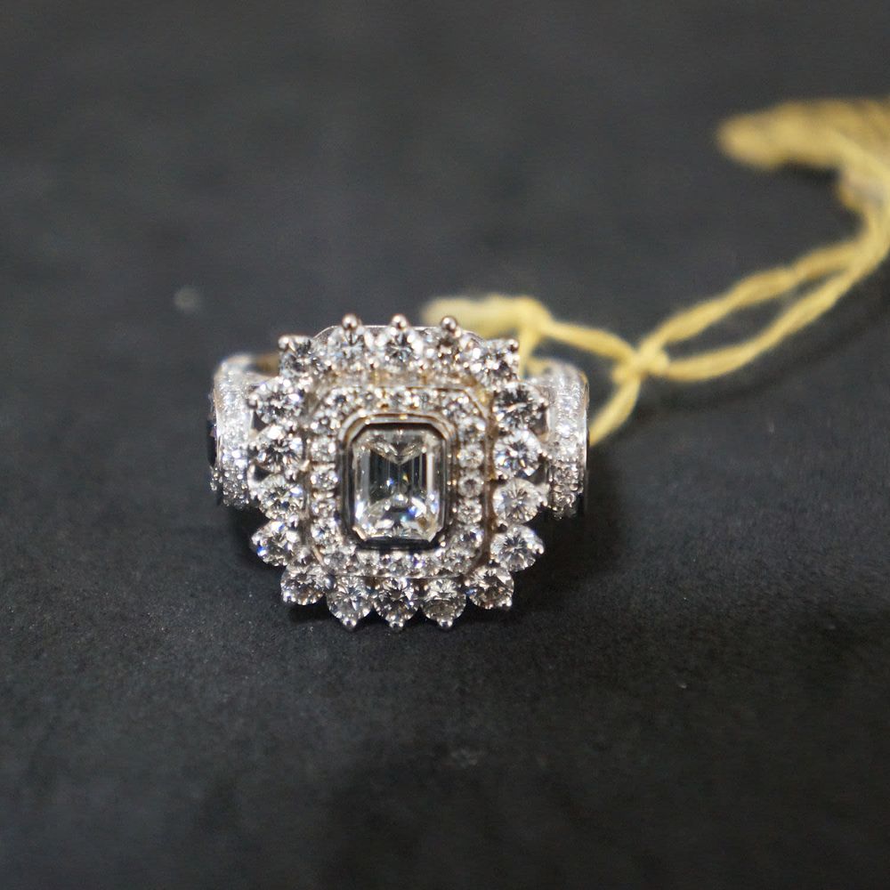 King David Auctions | מכירה  180 | ציורים, שעונים, שטרות, מטבעות, תכשיטים, אבני חן ועוד