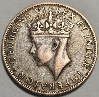 מזרח אפריקה תחת השילטון האנגלי 1 שילינג 1946, כסף!!
מטבע גדול 28 ממ
8 גרם