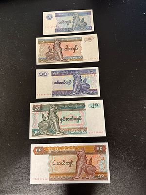 המחיר הופחת! סידרה 5 שטרות בורמה