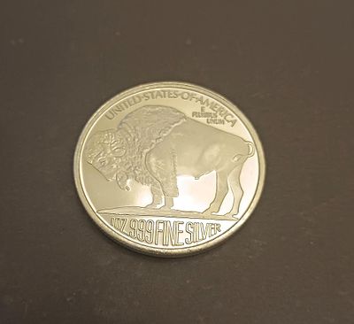 עלה כעת! אונקיית כסף 999 מיוחדת! במצב UNC