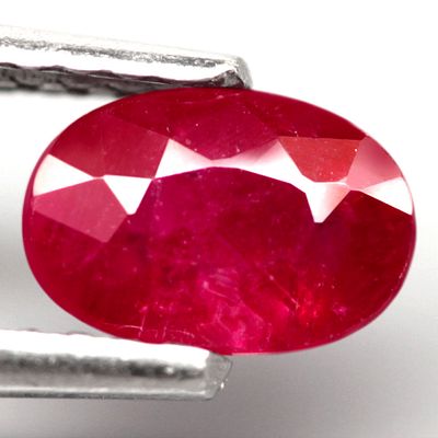 -0.87Ct. Normal Heated Ruby Natural Gemstone Top Red Oval Tanzania Sparkling(B182)