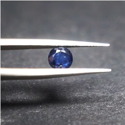 --1.10 ct-Natural African Sapphire Gemstone Round Cut 6x6 mm(212)