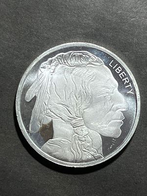 תמונות הפריט הן חלק מתיאור הפריט! תיאור נוסף יעלה בהמשך!