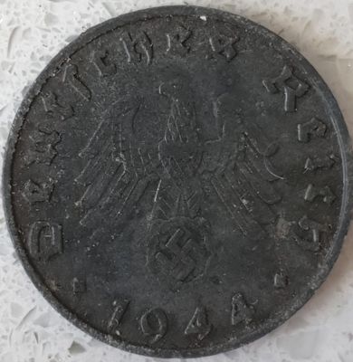 גרמניה הנאצית 1944
מטבע 10 פפניג