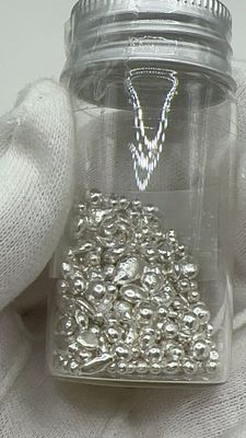 כסף טהור 999.9. ✨ **50 גרם** כסף טהור 999.9 במחיר מיוחד! 💎 הברק הכסוף שתמיד רצית, עכשיו בהישג 