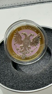 מטבע כסף נדיר של Germania – “Oak Leaf Bejeweled” 2019 במהדורה מוגבלת ל־500 יחידות בלבד! 1 