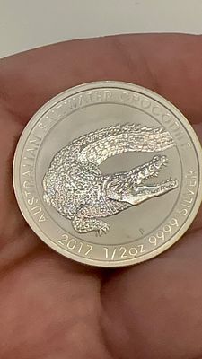 מטבע 1/2 אונקיית כסף תנין אוסטרלי 2017- חדש מכספת!. 🐊 מטבע 1/2 אונקיית כסף טהורה **נדיר** 2017! 