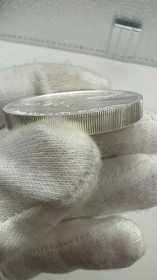 2 אונקיות מטבע פרוף! לוויתן קטלן - כסף טהור 9999!. 🌊 מטבע כסף טהור 999 במשקל 2OZ! 🐳 עיצוב 